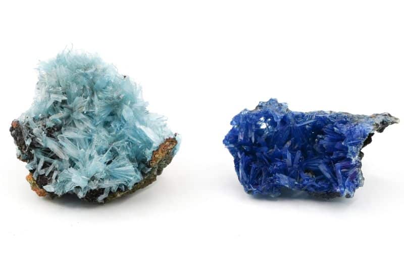 blauwe geverfde hemimorfiet mexico - licht en donker